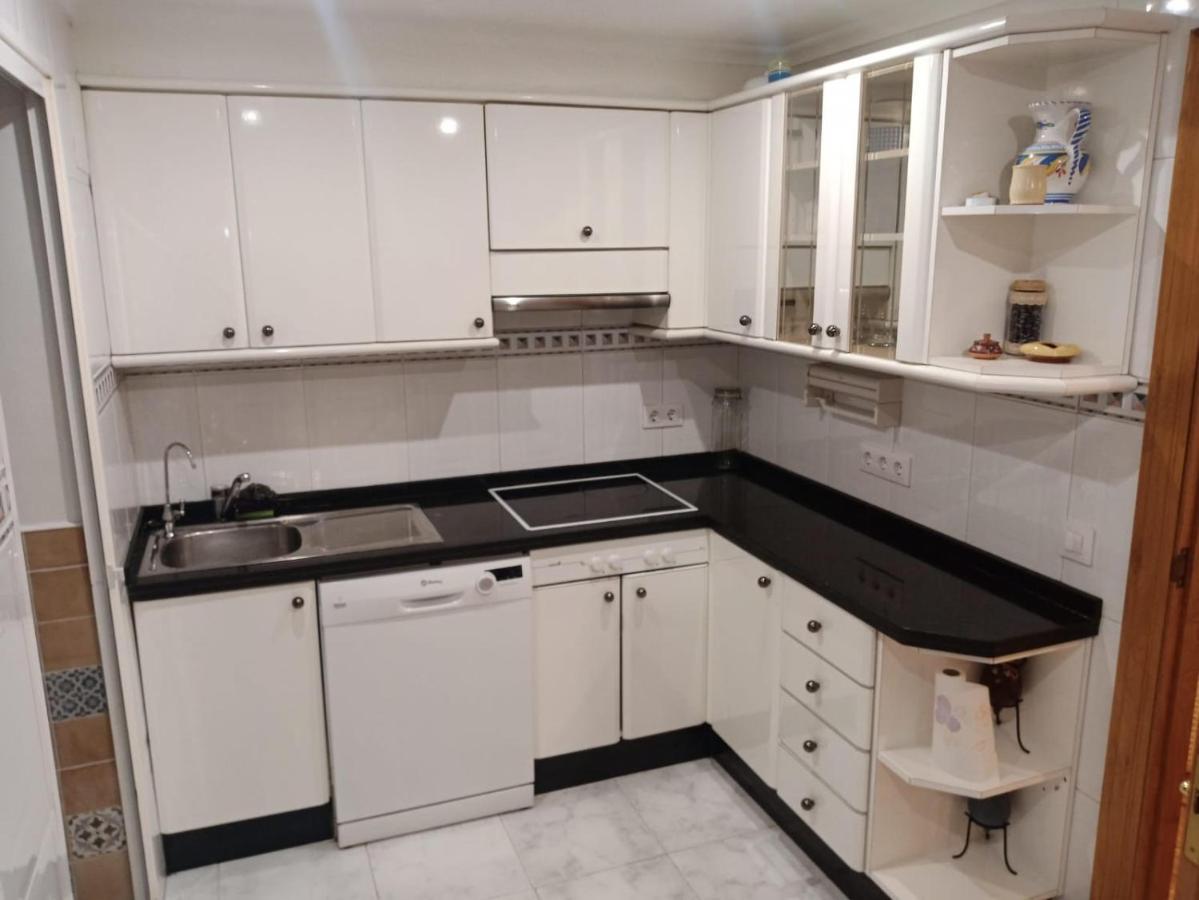 Piso Playa Gijon Apartment ภายนอก รูปภาพ